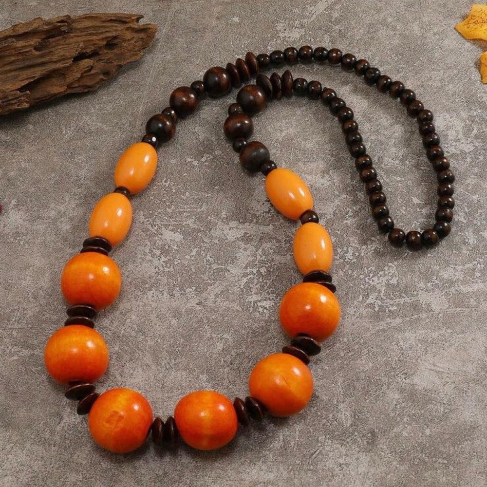 Elegant Orange and Brown Beaded Necklace - Picture 5 of 6